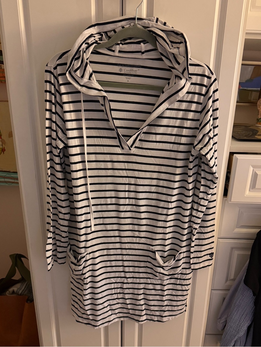Coolibar medium beach cover-up excellent used condition
